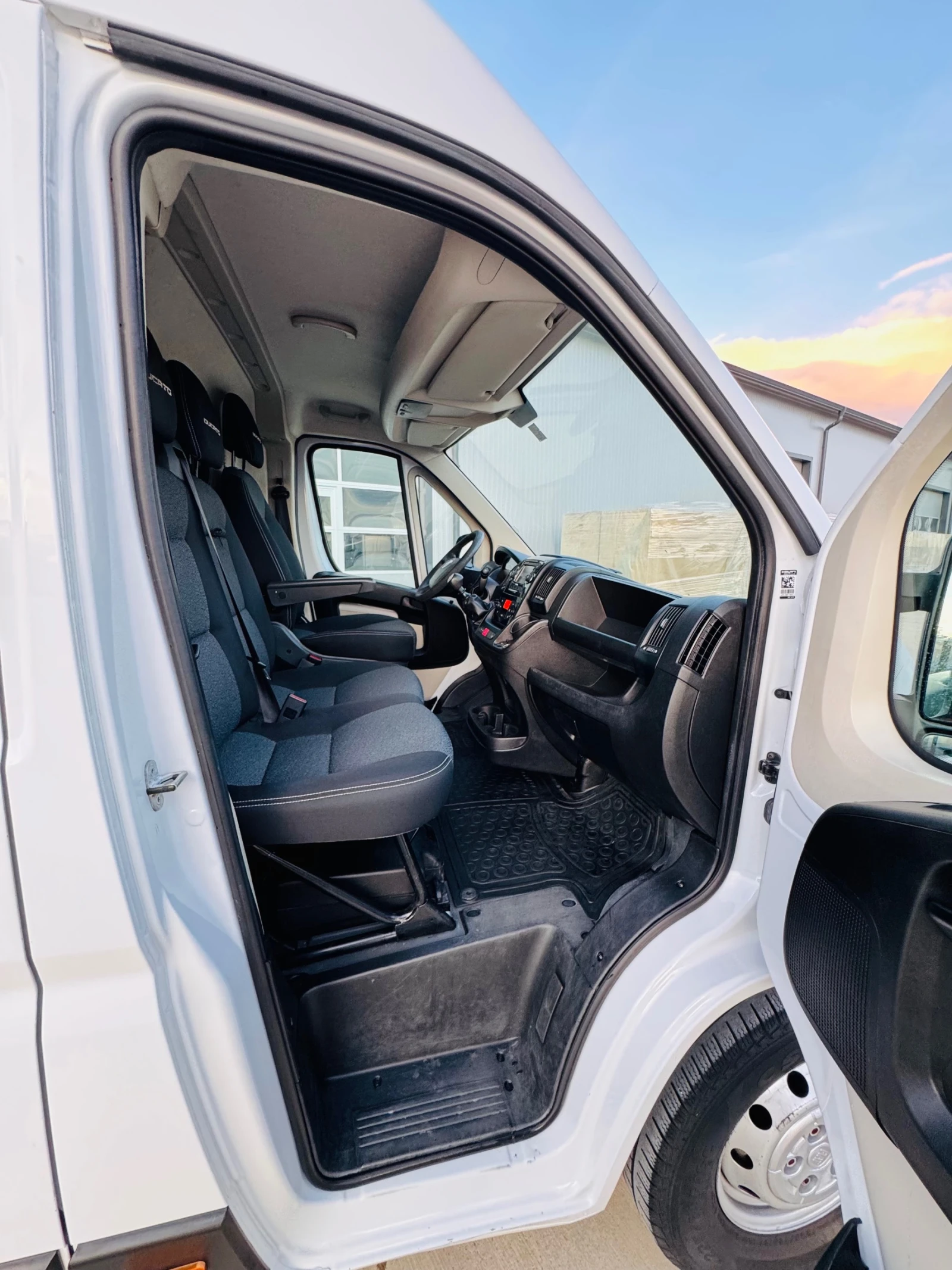 Fiat Ducato Немски!MAXI!LED!КАТО НОВ!ТОП!ТОП!ТОП!НАВИ!КЛИМАТР! - изображение 6