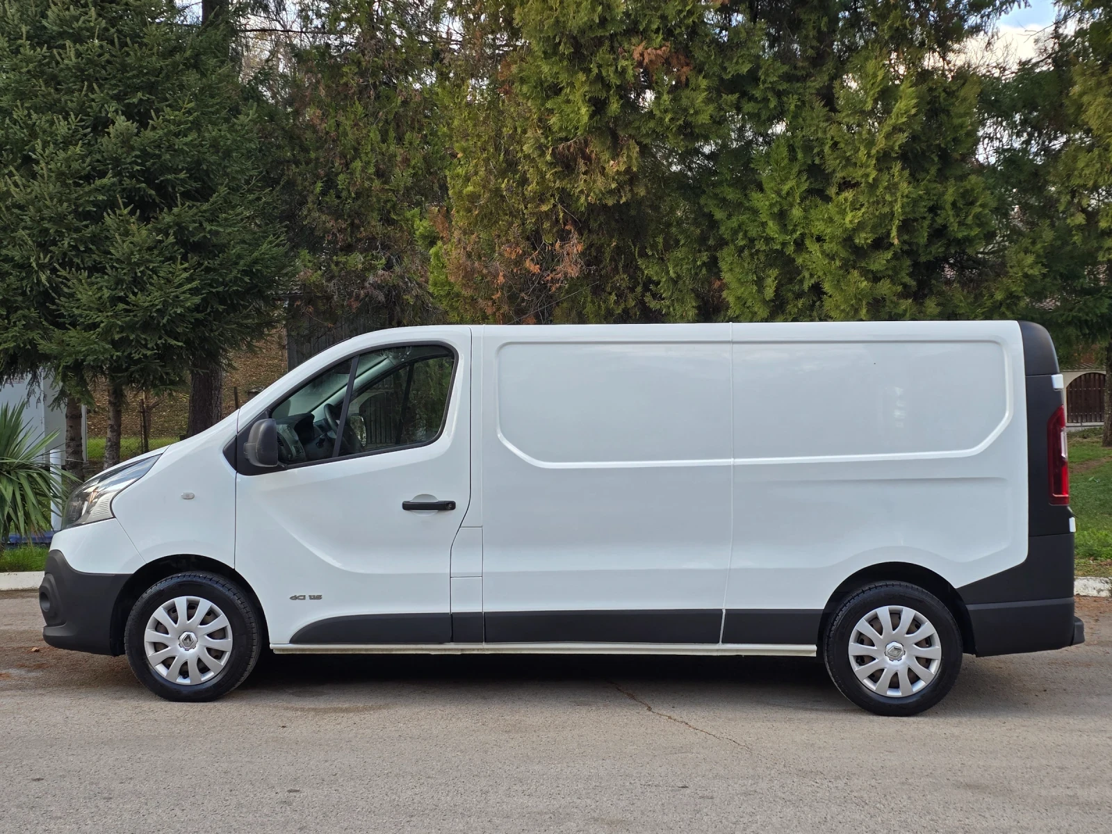 Renault Trafic 1.6dCi 115 ШВЕЙЦАРИЯ  - изображение 8