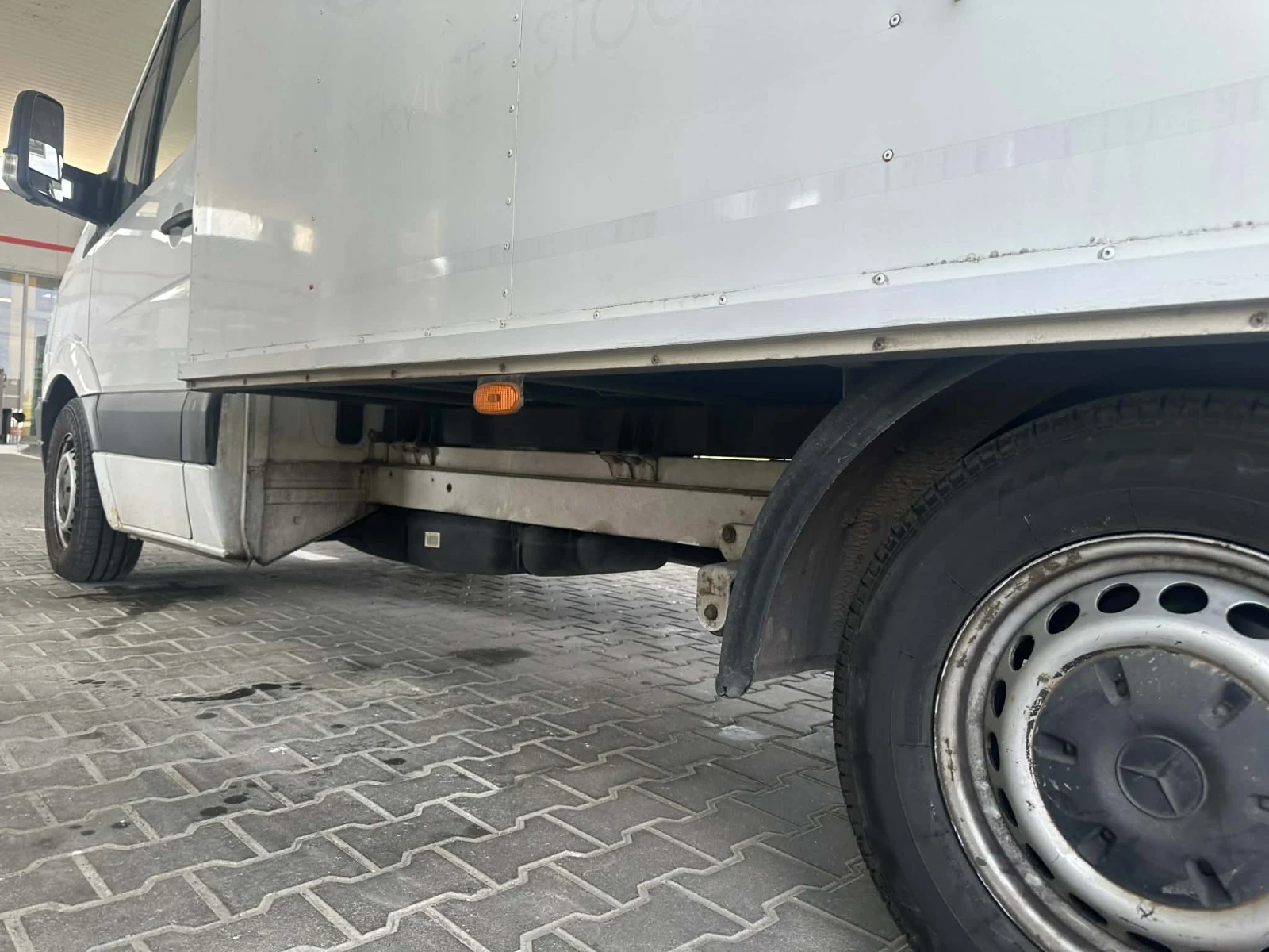 Mercedes-Benz Sprinter 313 2.2CDI 130кс, снимка 10 - Бусове и автобуси - 54230849