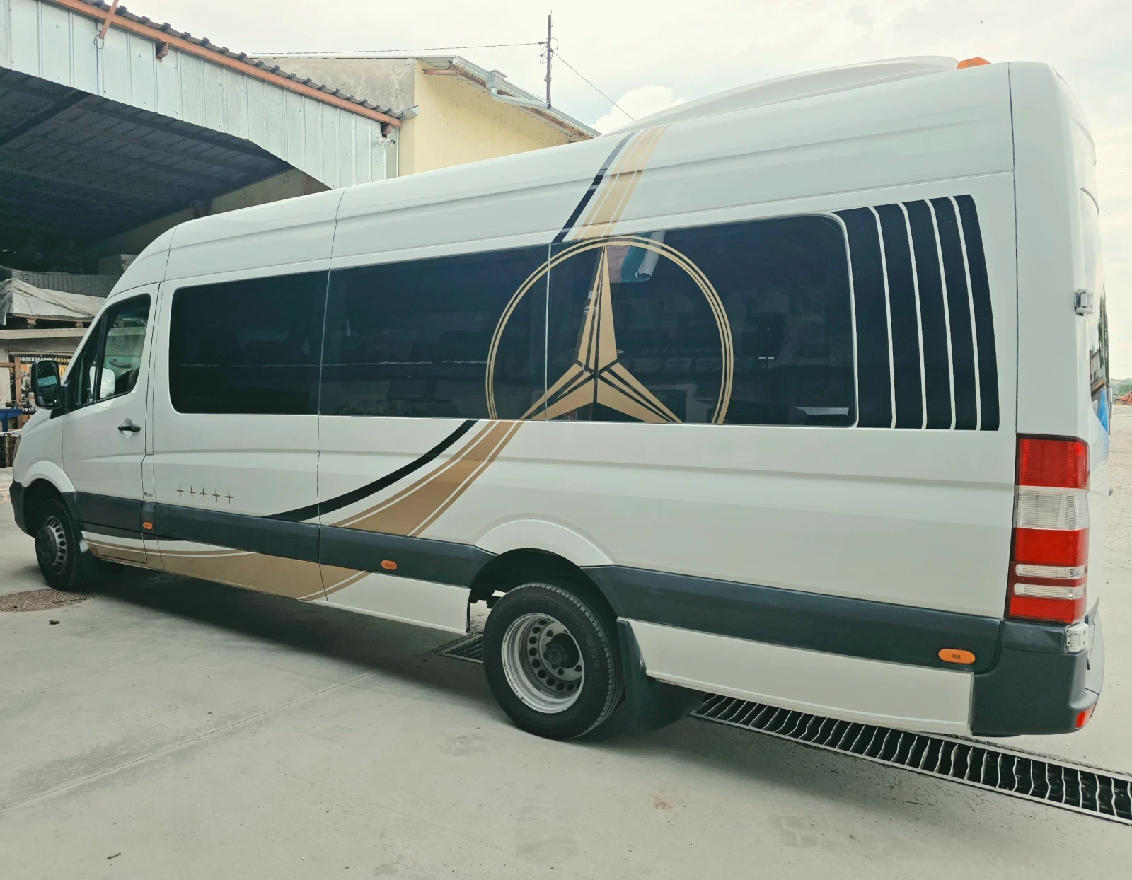 Mercedes-Benz Sprinter 516, снимка 1 - Бусове и автобуси - 55205855