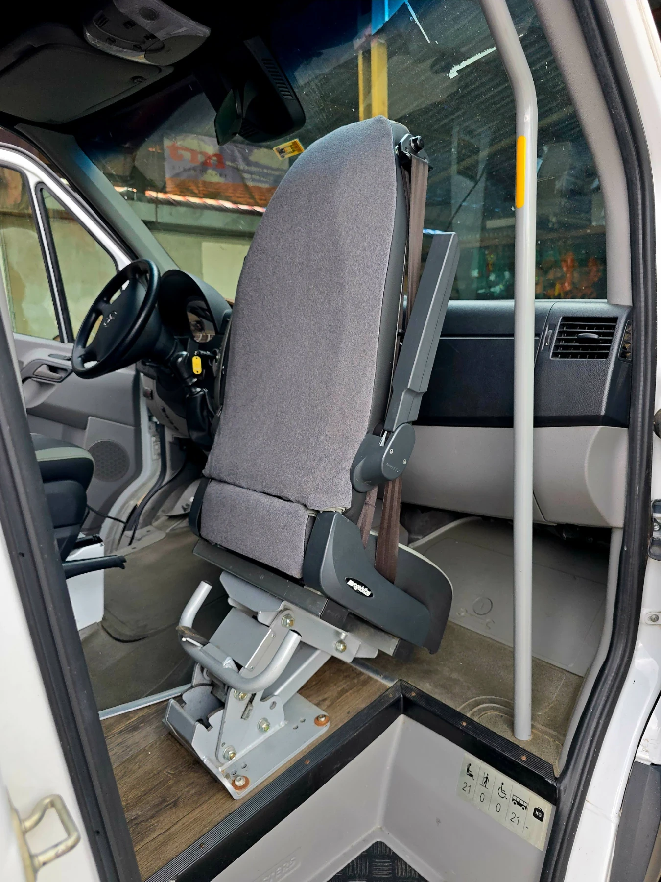 Mercedes-Benz Sprinter 516, снимка 5 - Бусове и автобуси - 55205855