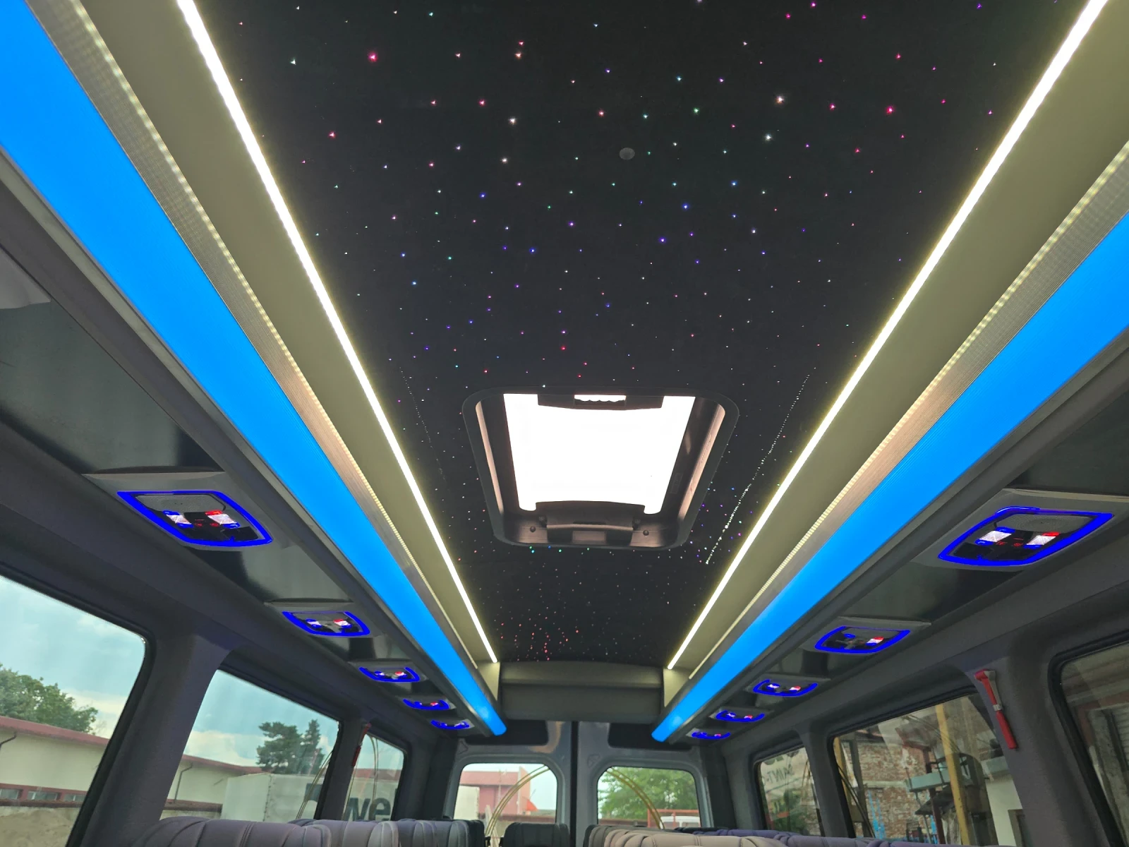 Mercedes-Benz Sprinter 516, снимка 9 - Бусове и автобуси - 55205855