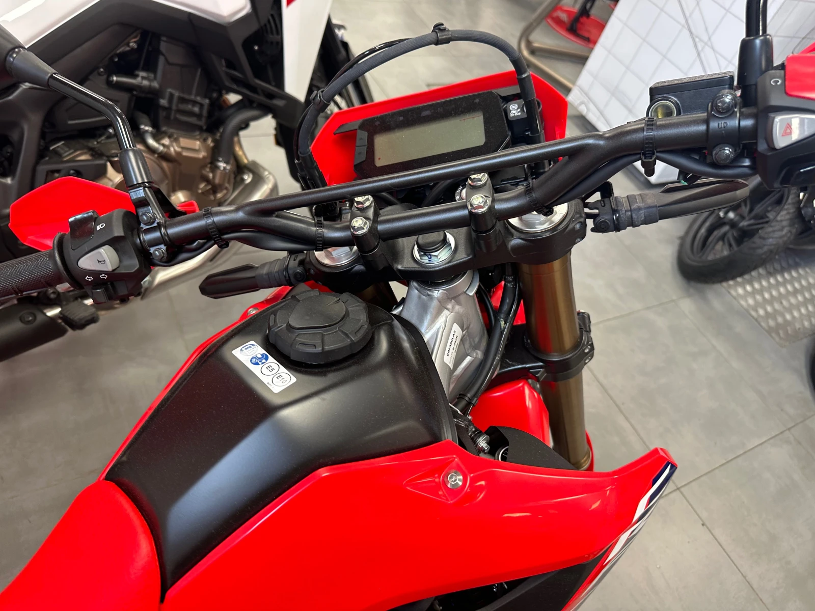 Honda Crf 300L НОВ!!! 0км. - изображение 2