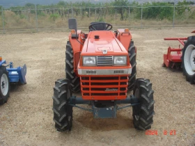 Трактор Kubota СКАЙТРАК, снимка 2