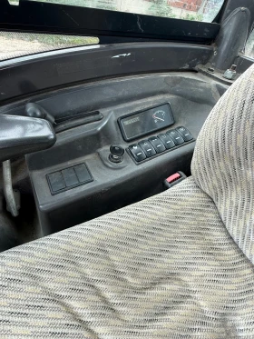 Багер Volvo EC18C, снимка 10