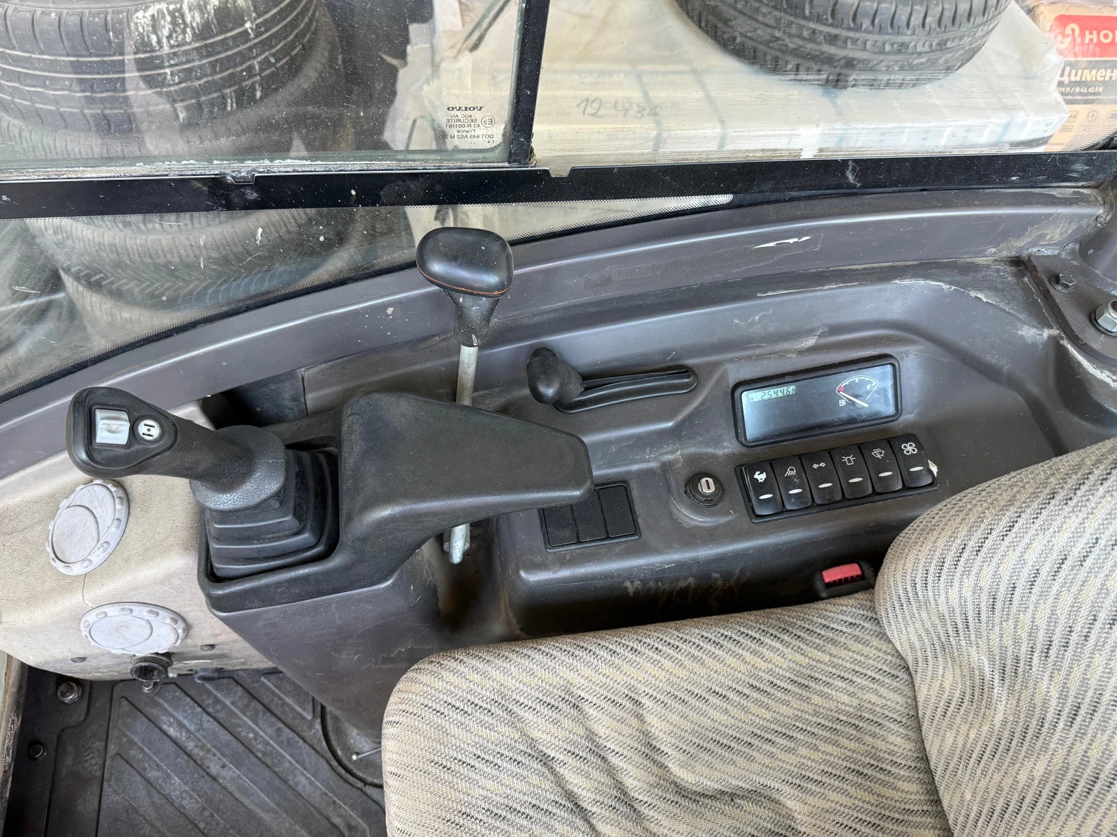 ����� Volvo EC18C | Mobile.bg � ����������� 14