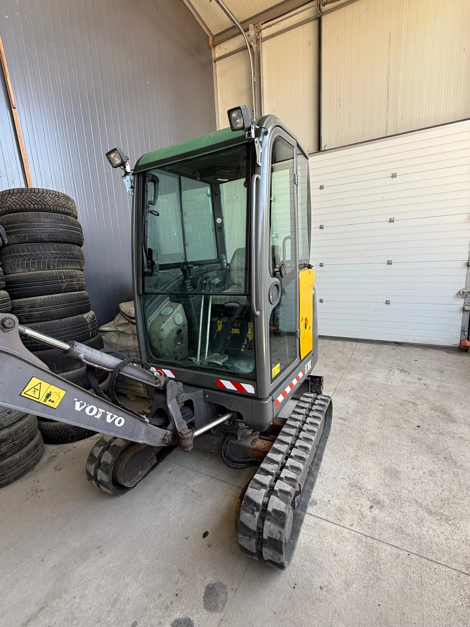 ����� Volvo EC18C | Mobile.bg � ����������� 17