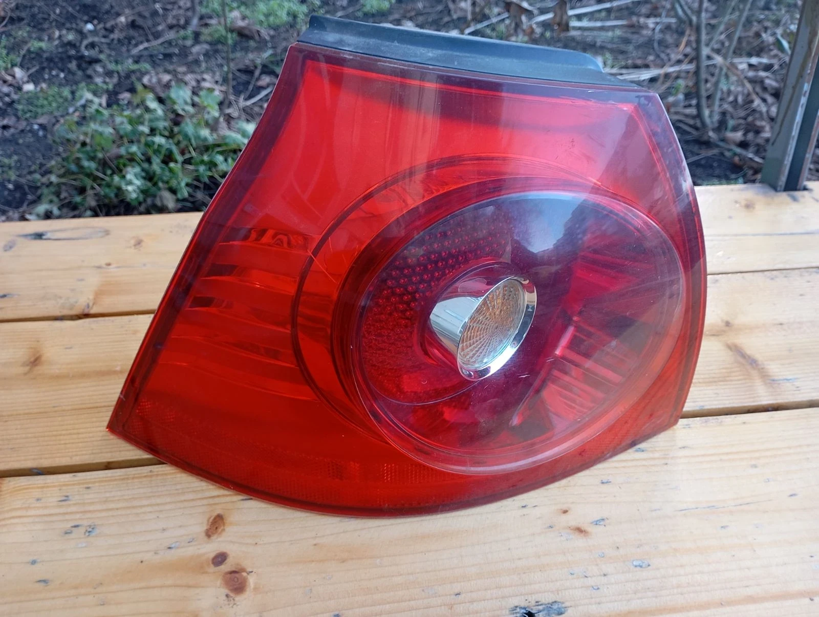 ���� ��� �� ���� 5 | Mobile.bg � ����������� 2