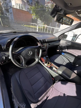 Mercedes-Benz C 220, снимка 7