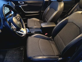 Kia XCeed 1.6 дизел, снимка 8