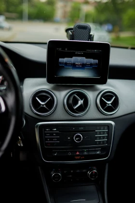 Mercedes-Benz CLA 250 | Mobile.bg    11