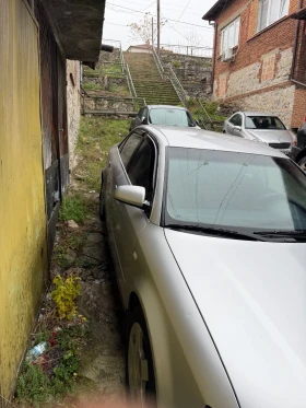 Audi A4 - 2800 € / 5476.32 лв. - 65418939 4