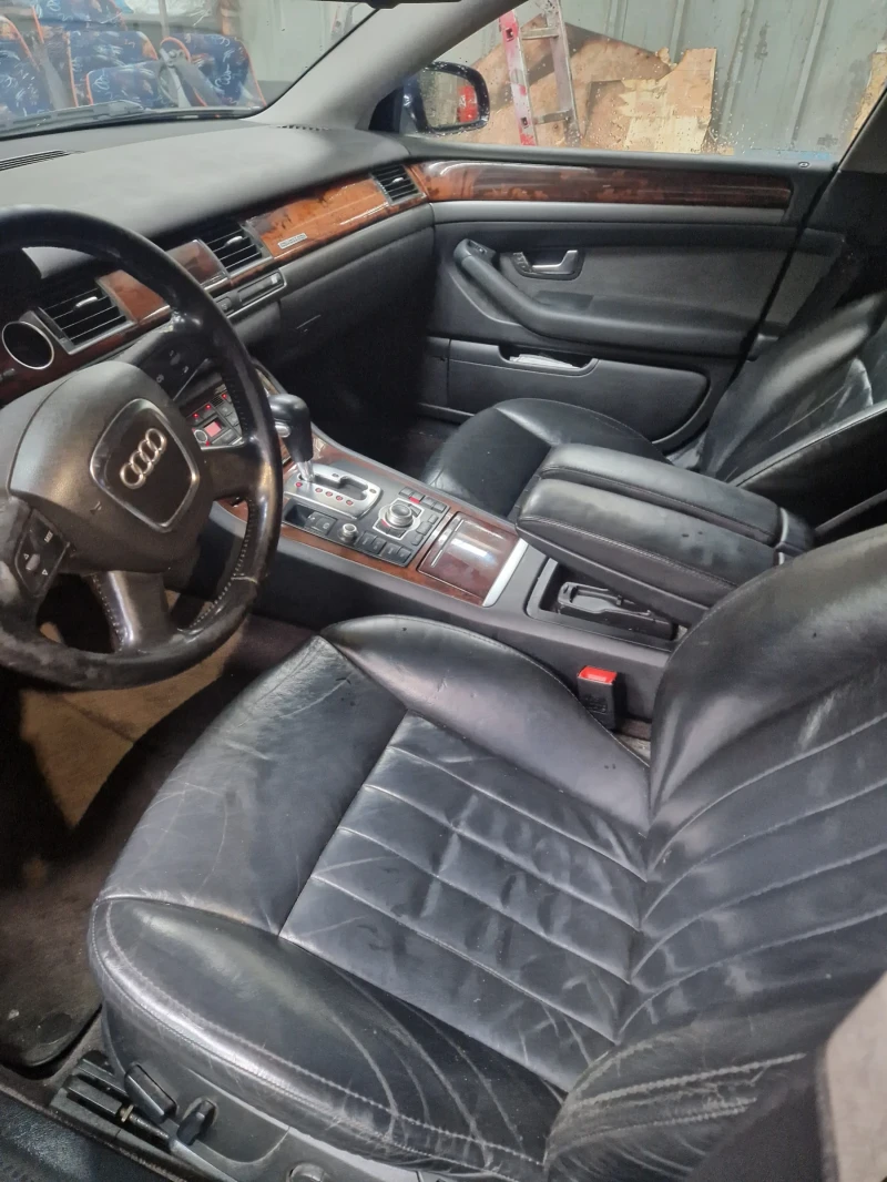 Audi A8, снимка 8 - Автомобили и джипове - 48220735