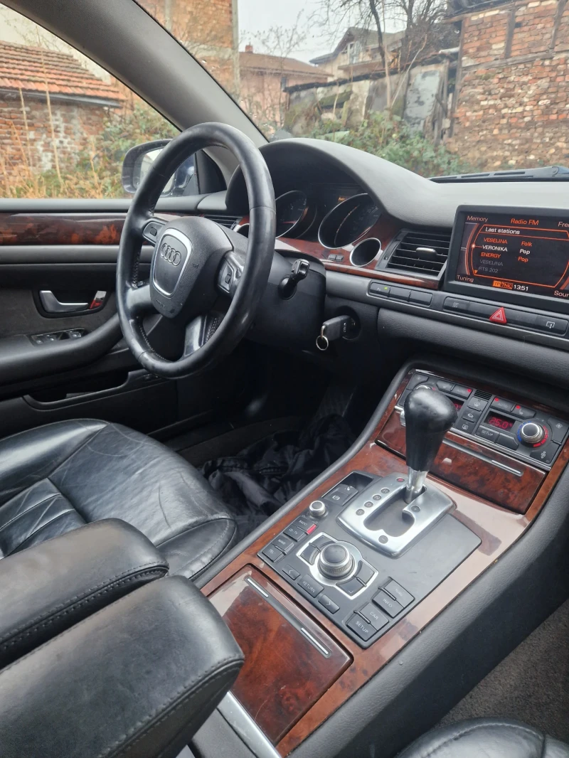 Audi A8, снимка 6 - Автомобили и джипове - 48220735