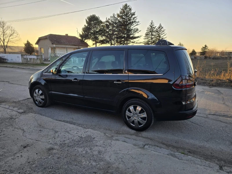 Ford Galaxy 2.0 Tdci ghia кожа 7 места, снимка 6 - Автомобили и джипове - 48624650