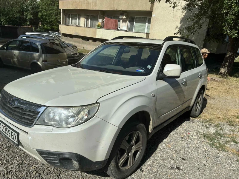Subaru Forester LPG, снимка 2 - Автомобили и джипове - 51608198
