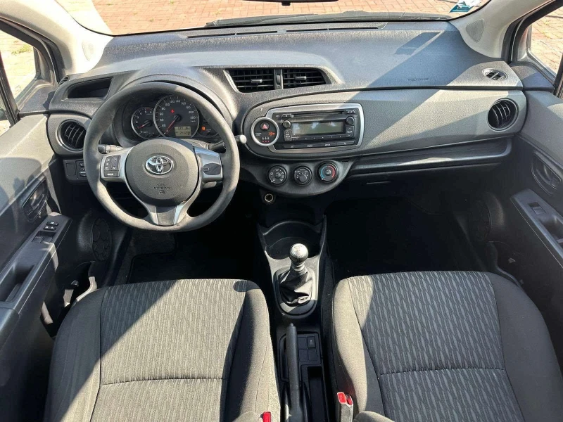 Toyota Yaris 1.4-EURO5-ЮЖНА-ФРАНЦИЯ-КАТО НОВА ОТДОЛУ!-БЕЗ КОРОЗ, снимка 8 - Автомобили и джипове - 51684568