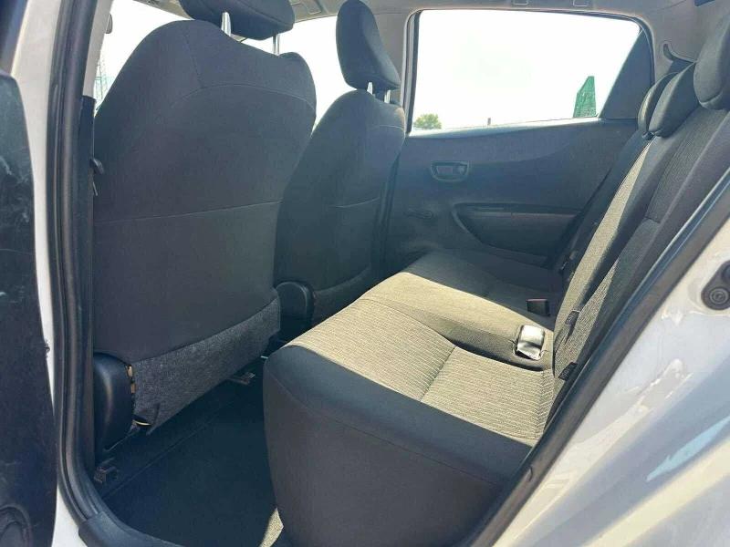 Toyota Yaris 1.4-EURO5-ЮЖНА-ФРАНЦИЯ-КАТО НОВА ОТДОЛУ!-БЕЗ КОРОЗ, снимка 11 - Автомобили и джипове - 51684568