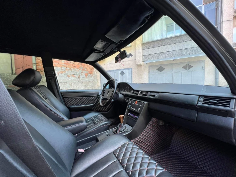 Mercedes-Benz 124 200E, снимка 7 - Автомобили и джипове - 53160984