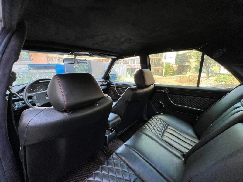 Mercedes-Benz 124 200E, снимка 9 - Автомобили и джипове - 53160984