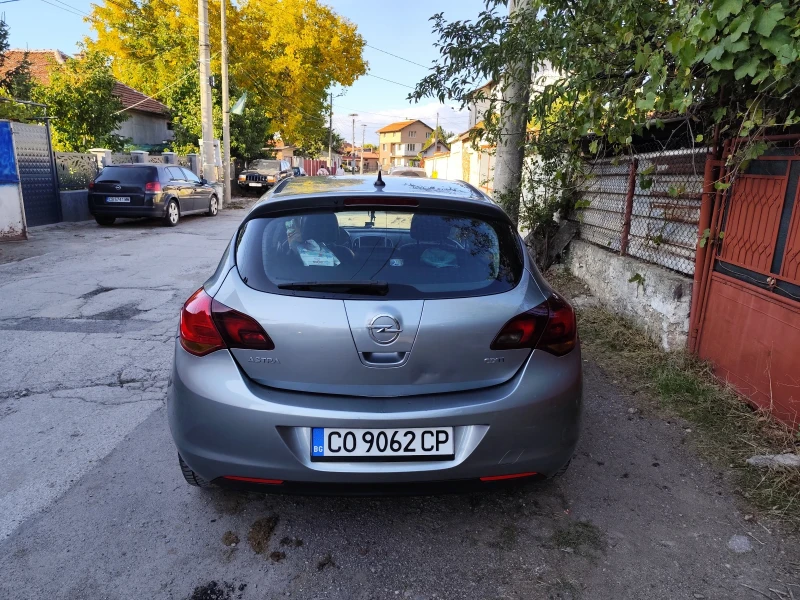 Opel Astra Хечбек , снимка 3 - Автомобили и джипове - 53162960