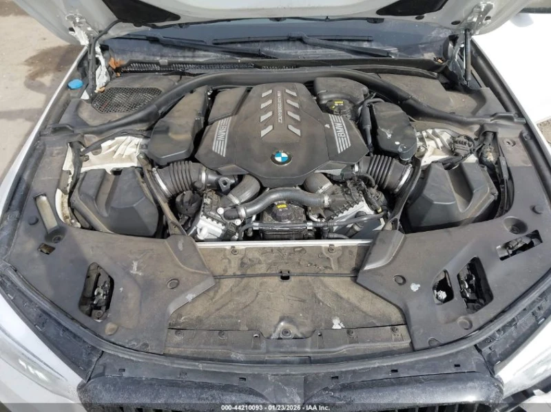 BMW 550 4.4l MI xDrive, снимка 10 - Автомобили и джипове - 53386983