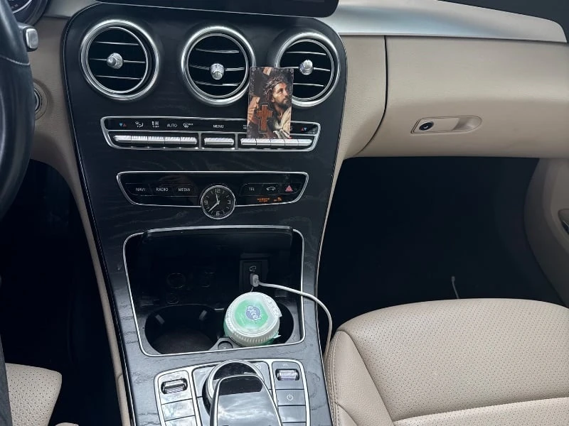 Mercedes-Benz C 300 * CARFAX * ЦЕНА ДО БГ - изображение 8