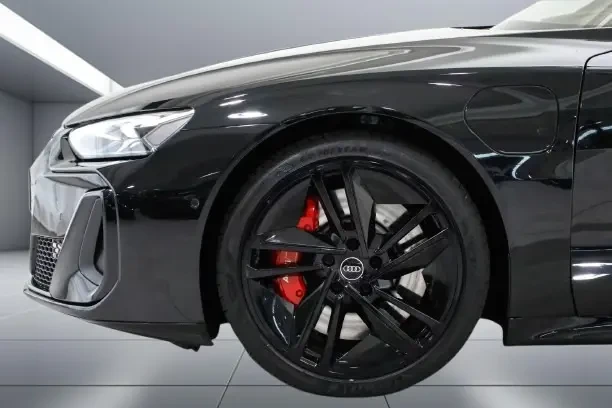 Audi E-Tron GT S Quattro = Black Optics Plus = �������� | Mobile.bg � ����������� 6