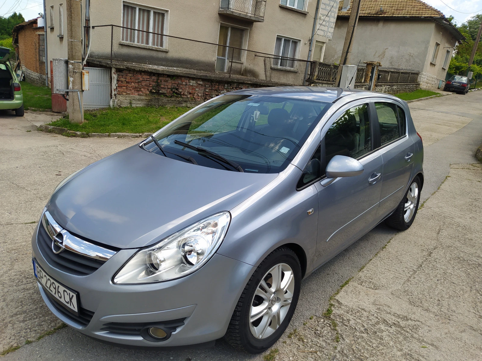 Opel Corsa 1.2 - изображение 8