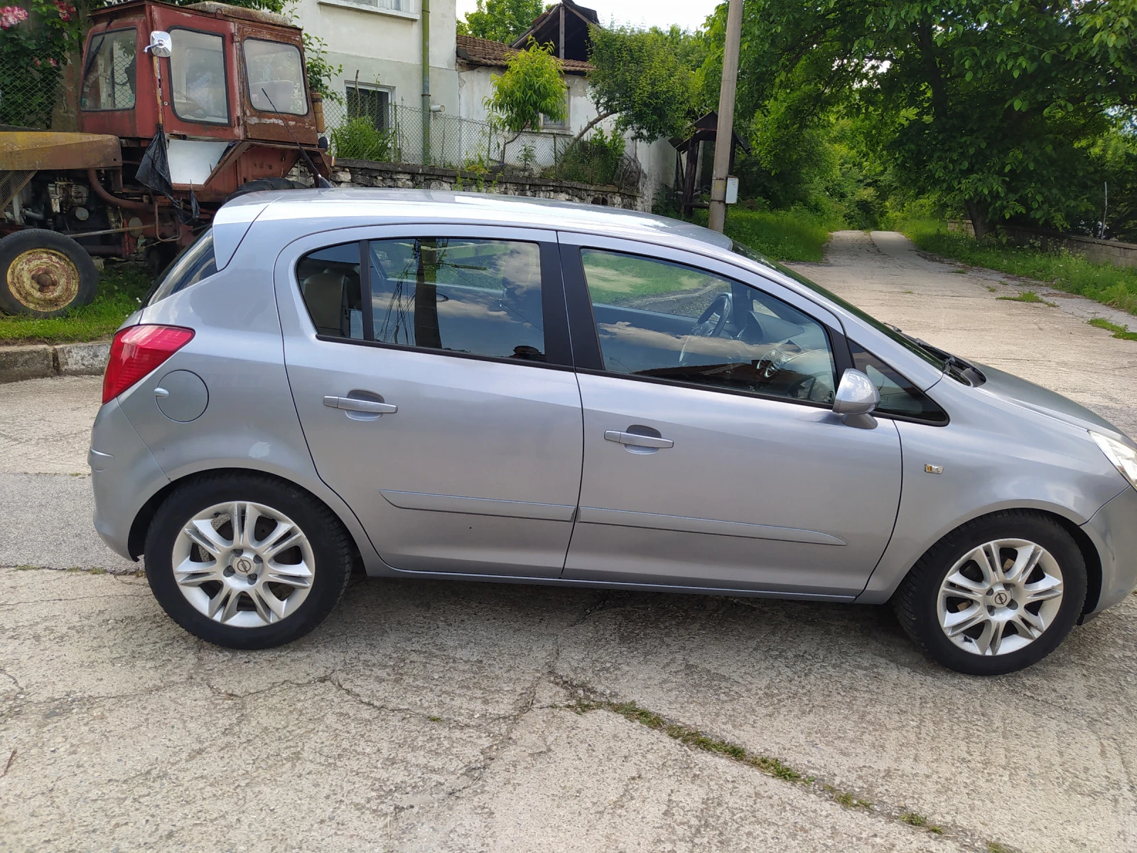 Opel Corsa 1.2 - изображение 3