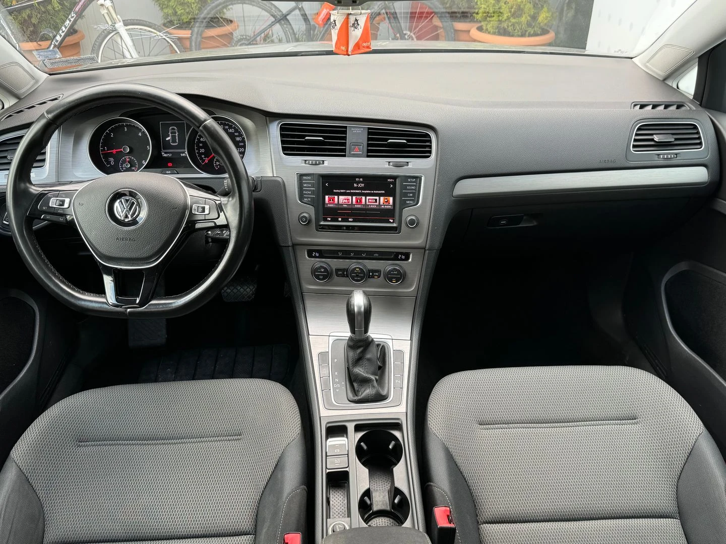 VW Golf 2016 Comfortline 1.6TDI BMT - изображение 5