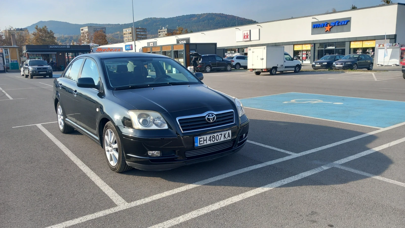 Toyota Avensis  - изображение 2