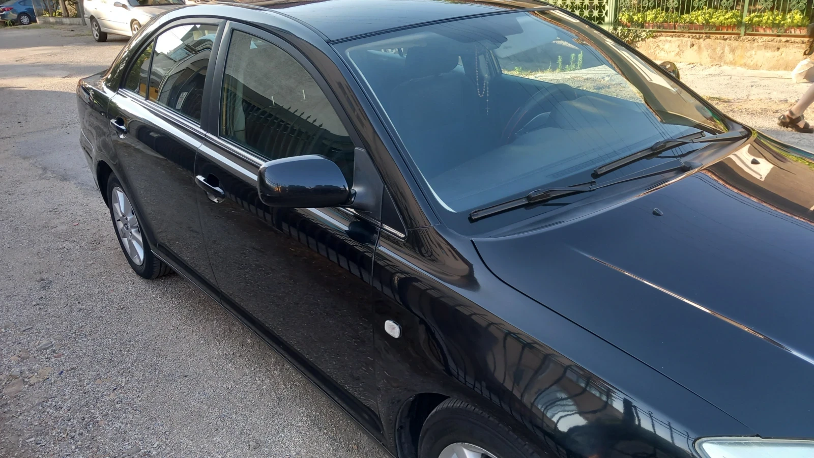 Toyota Avensis  - изображение 5