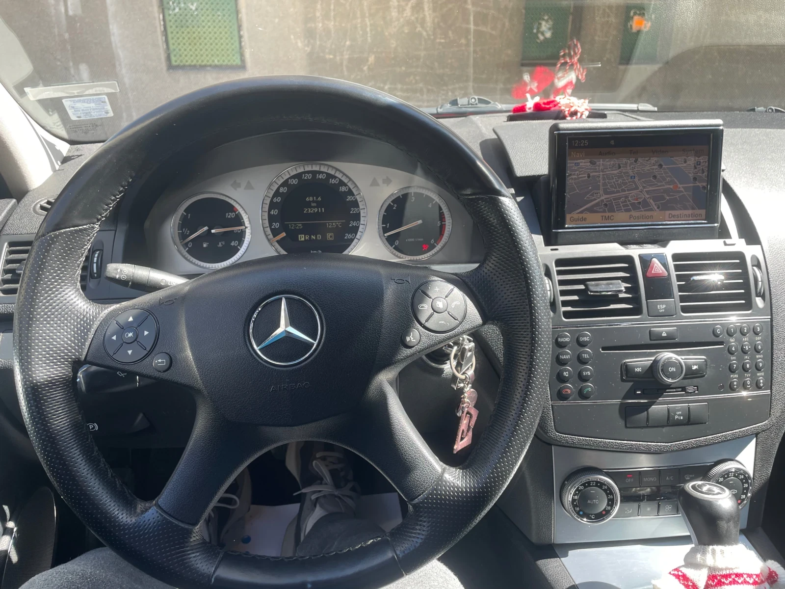 Mercedes-Benz C 320  - изображение 2