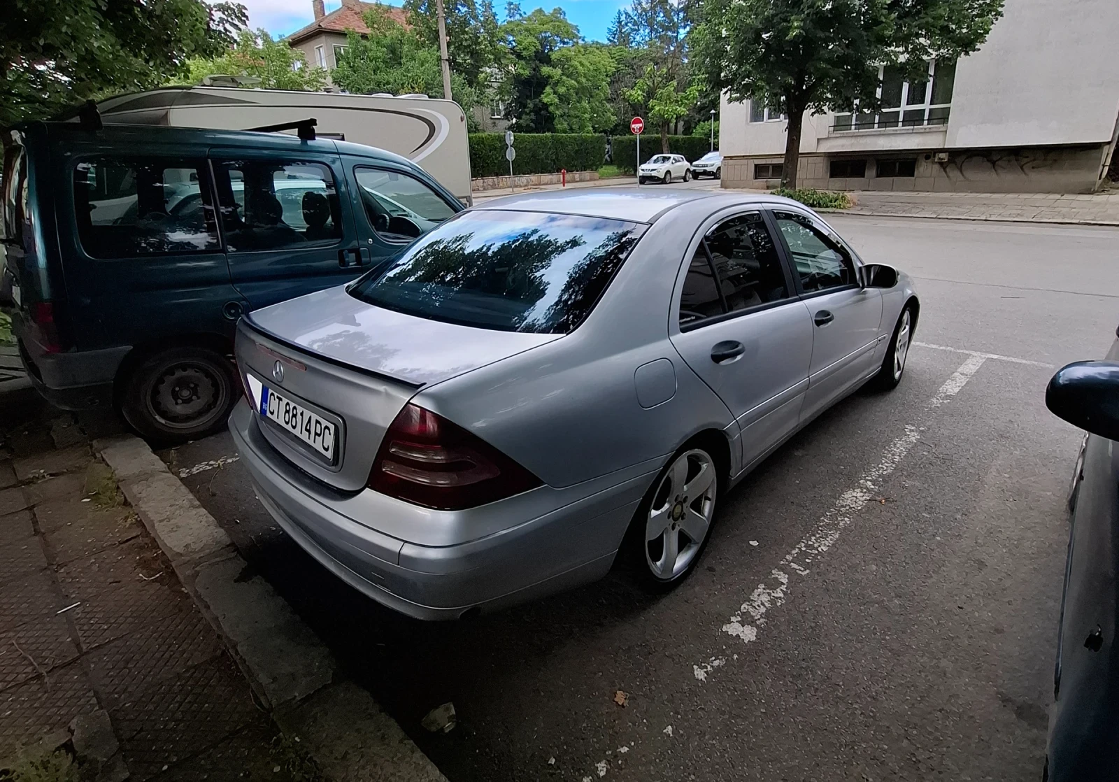Mercedes-Benz C 180  - изображение 3