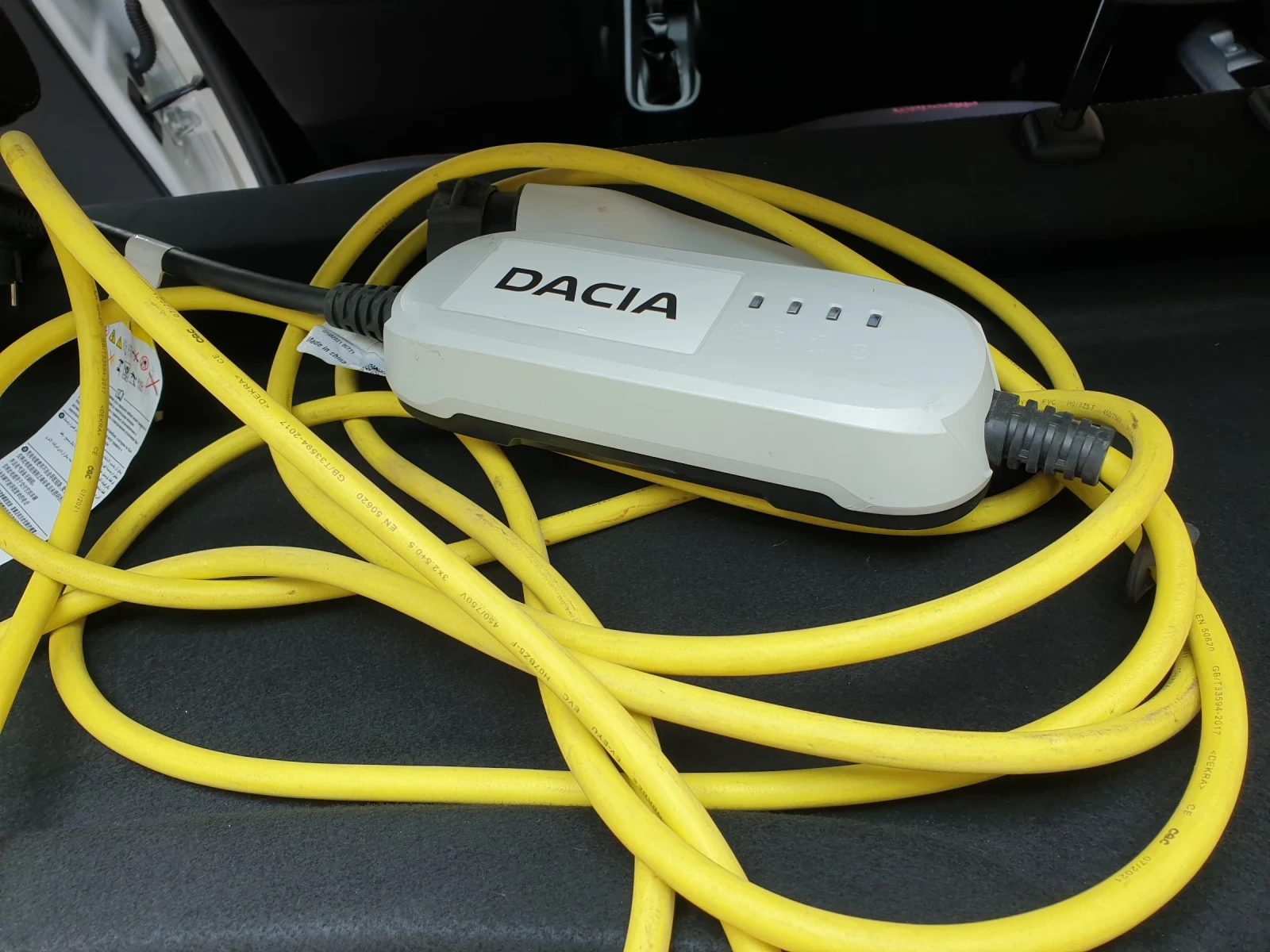 Dacia Spring  - изображение 10