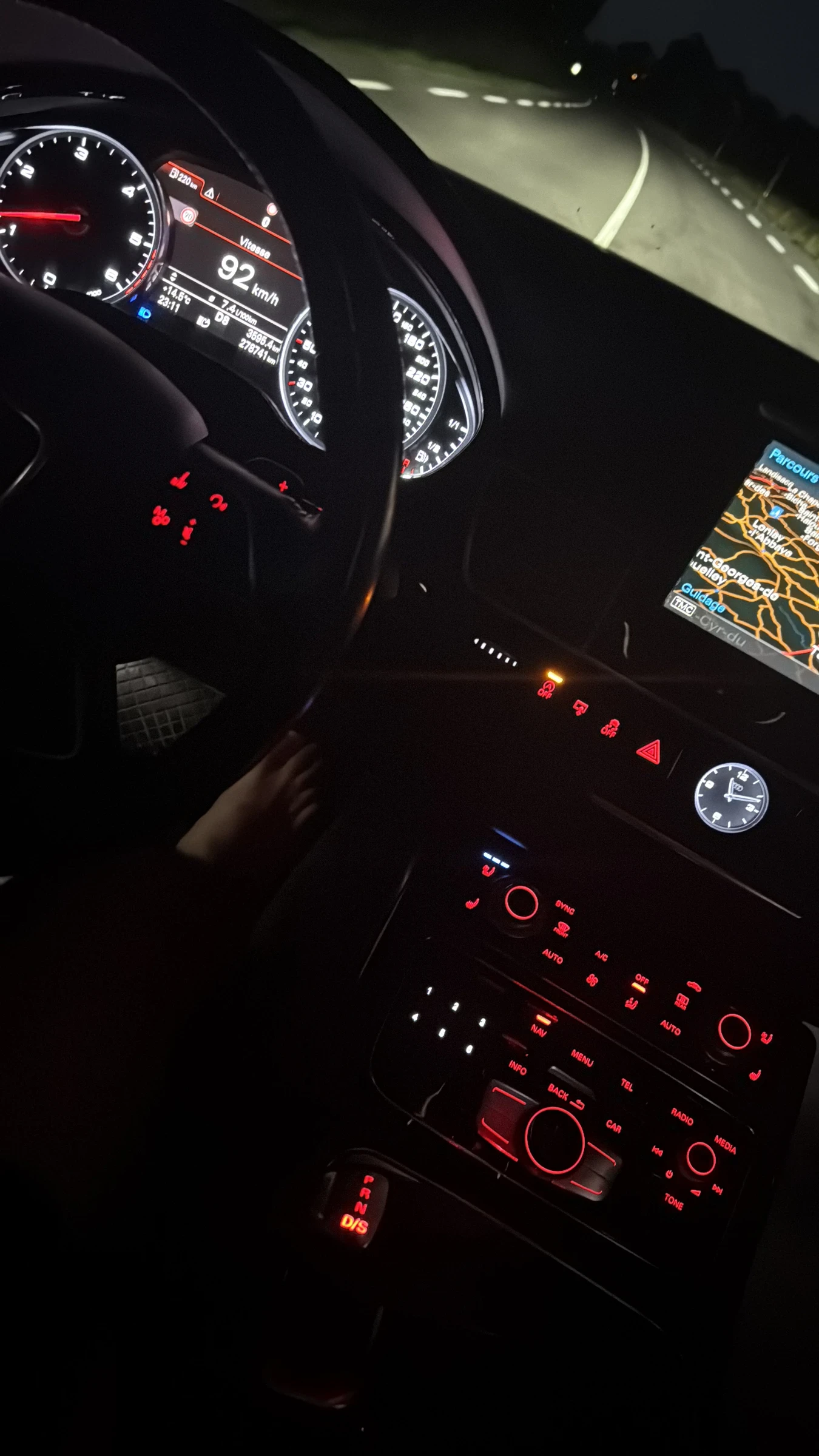Audi A8  - изображение 3