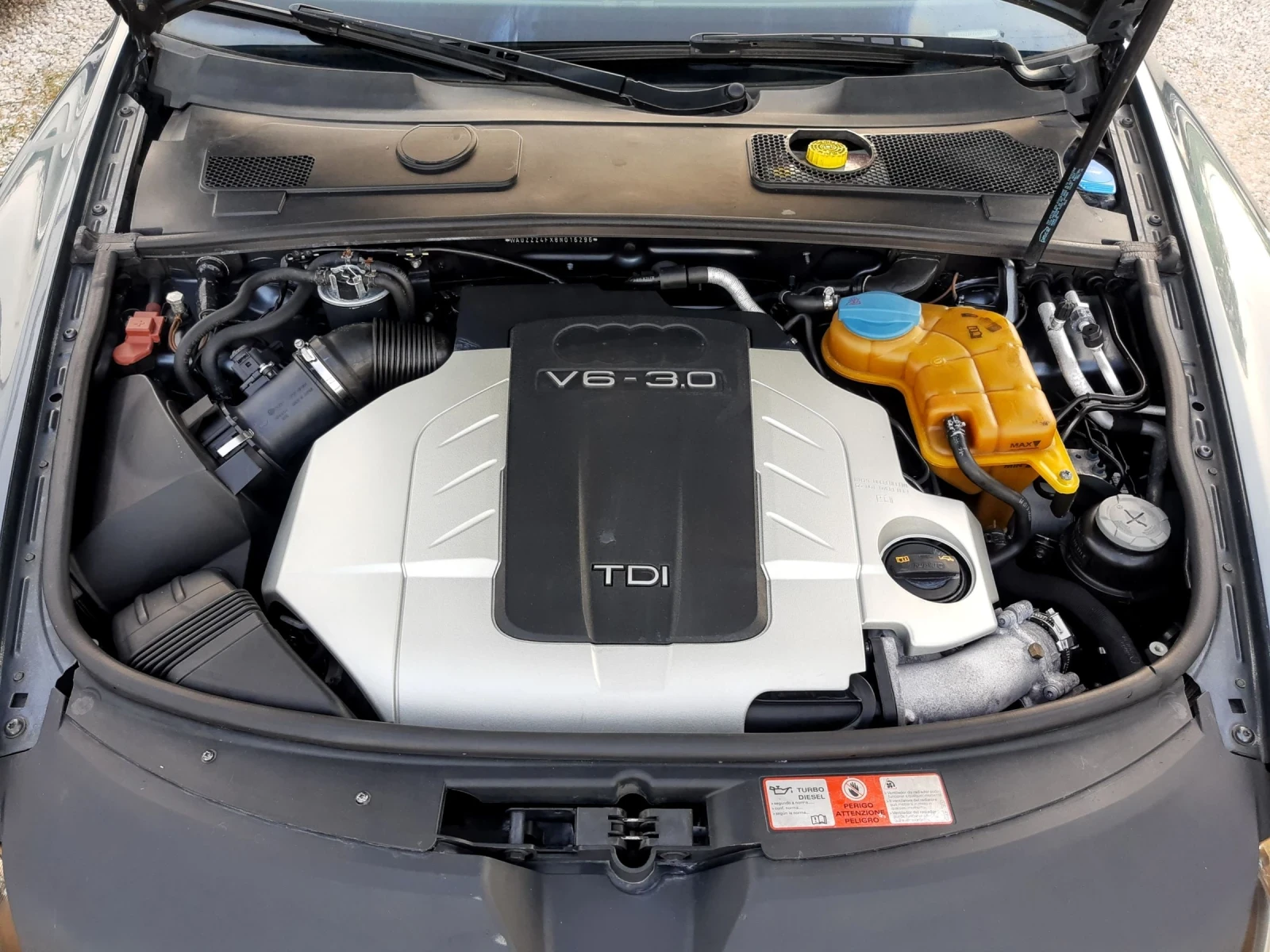 Audi A6  3.0 - 233 - изображение 7