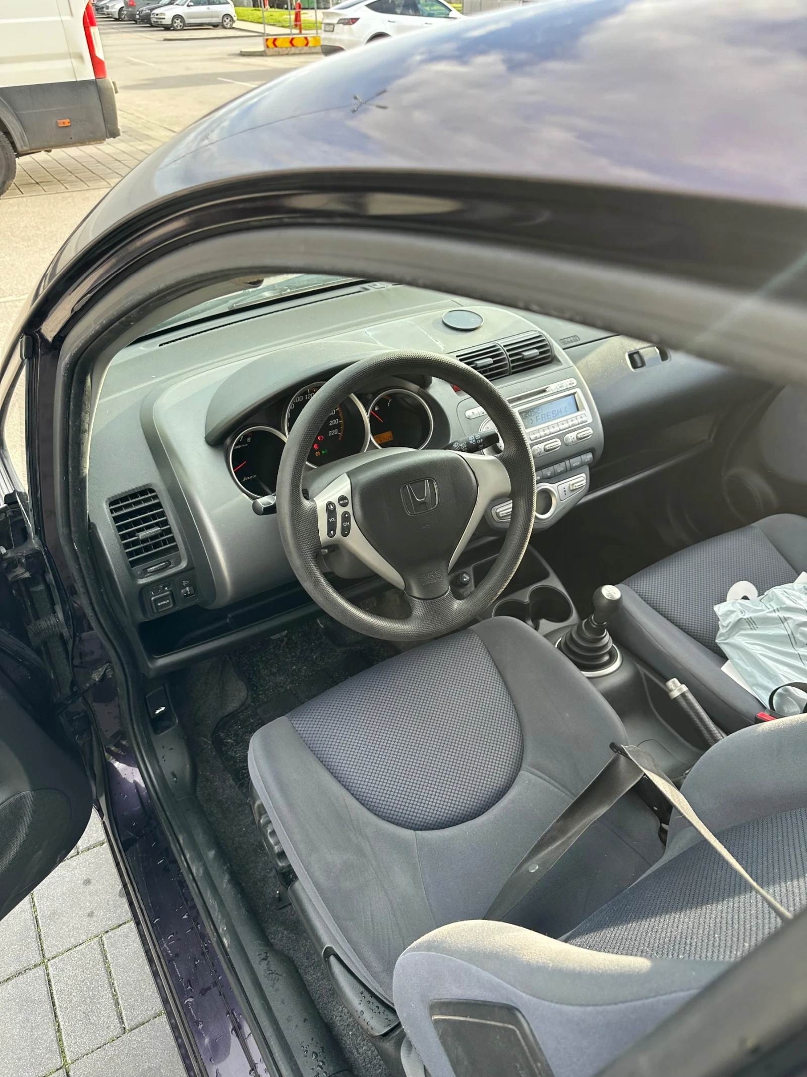 Honda Jazz 1.4/Facelift/Euro4 - изображение 6