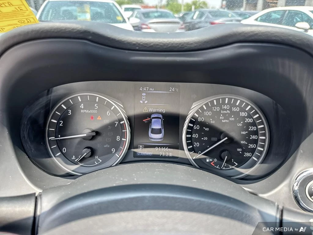 Infiniti Q50 *  *    *   *  | Mobile.bg   13