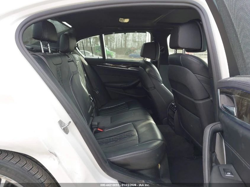 BMW 550 4.4l MI xDrive | Mobile.bg � ����������� 8