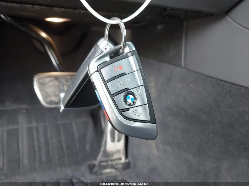 BMW 550 4.4l MI xDrive | Mobile.bg � ����������� 11