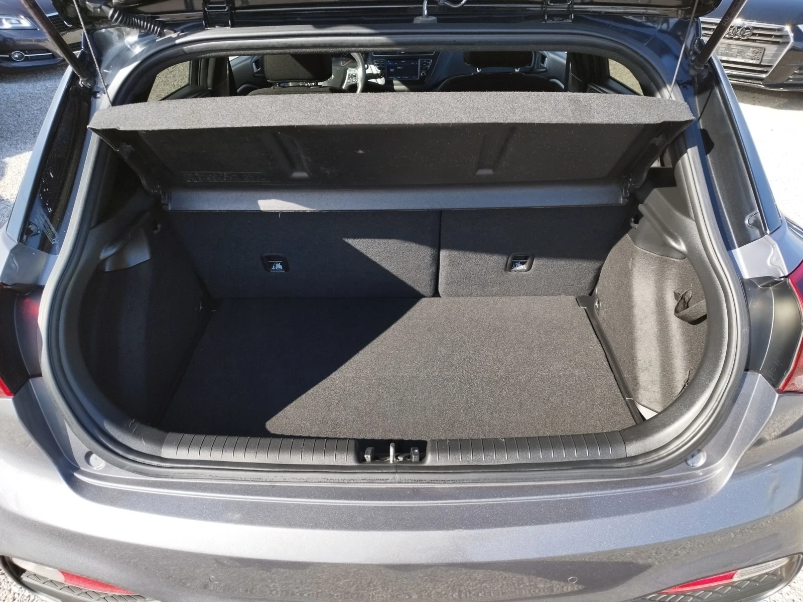 Hyundai I20 1.0i 101��. | Mobile.bg � ����������� 14