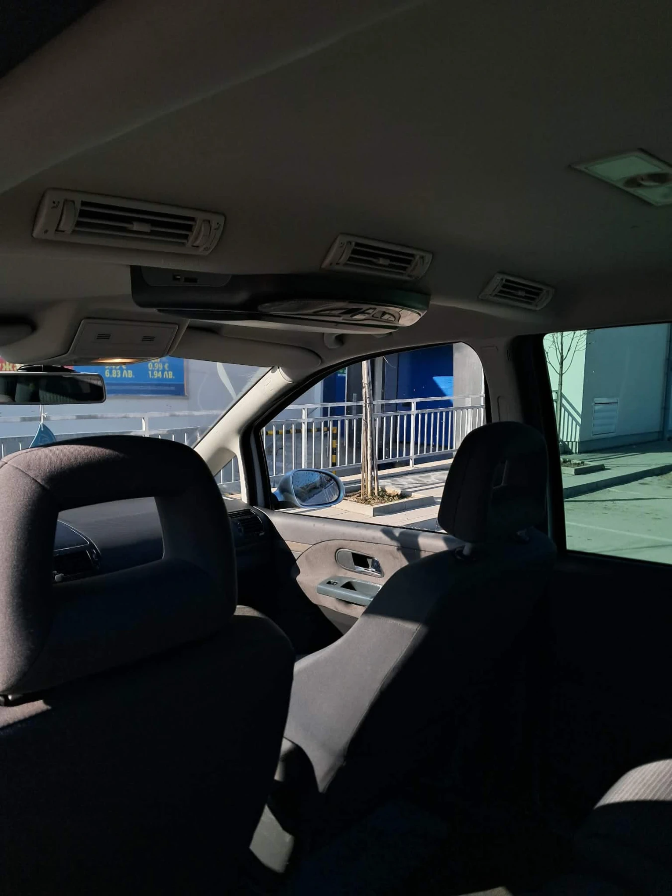 VW Sharan, снимка 8 - Автомобили и джипове - 53783885