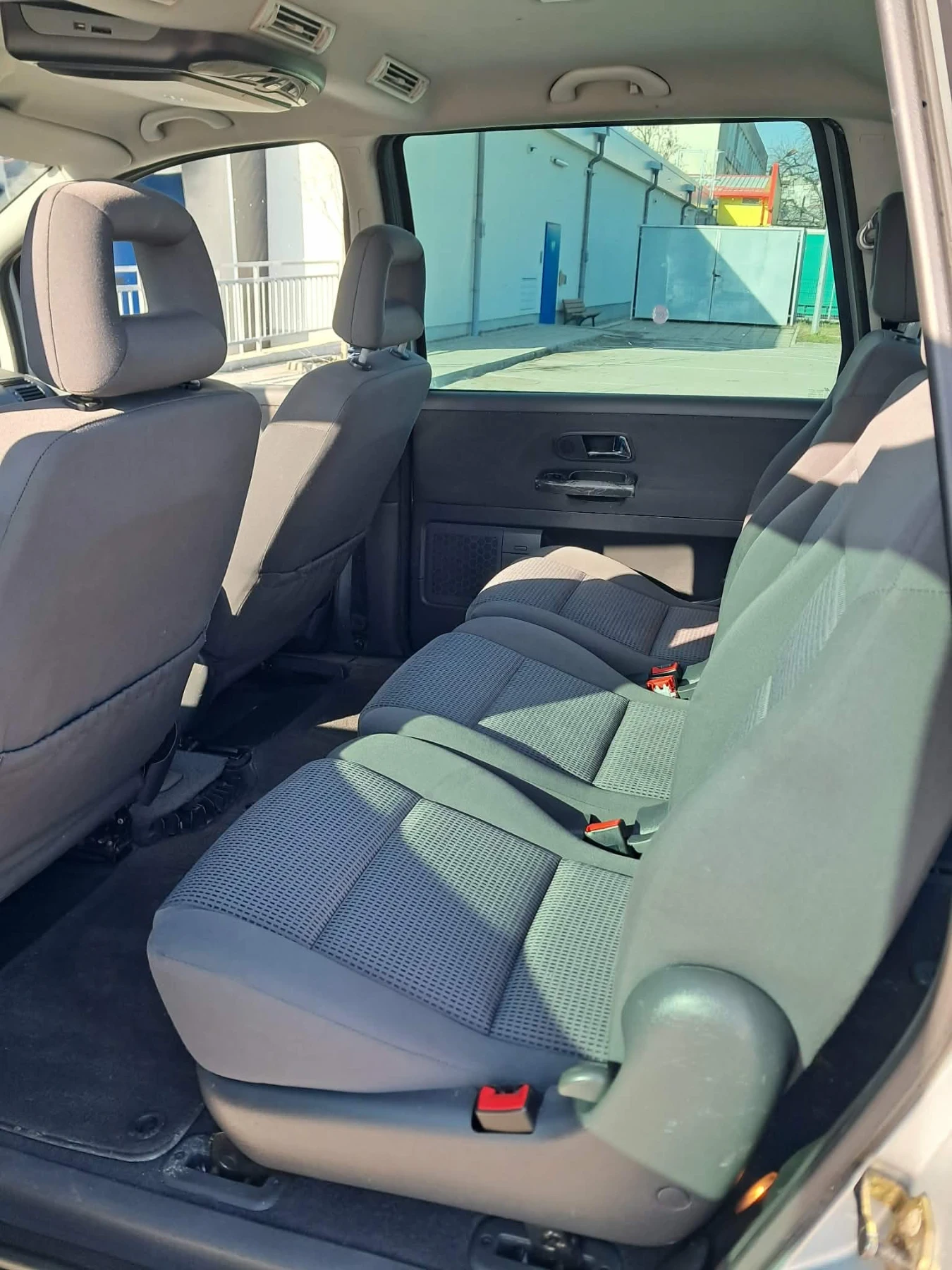 VW Sharan, снимка 9 - Автомобили и джипове - 53783885