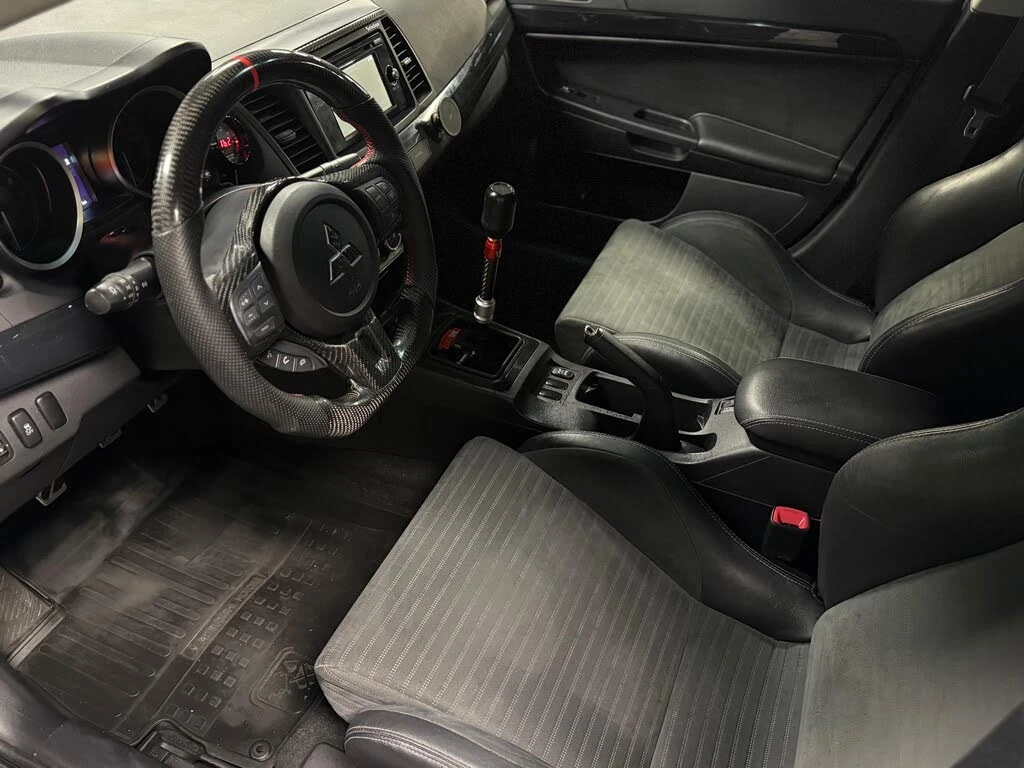 Mitsubishi Lancer EVO X GSR * АвтоКредит* (ЦЕНА ДО БГ), снимка 6 - Автомобили и джипове - 54011286