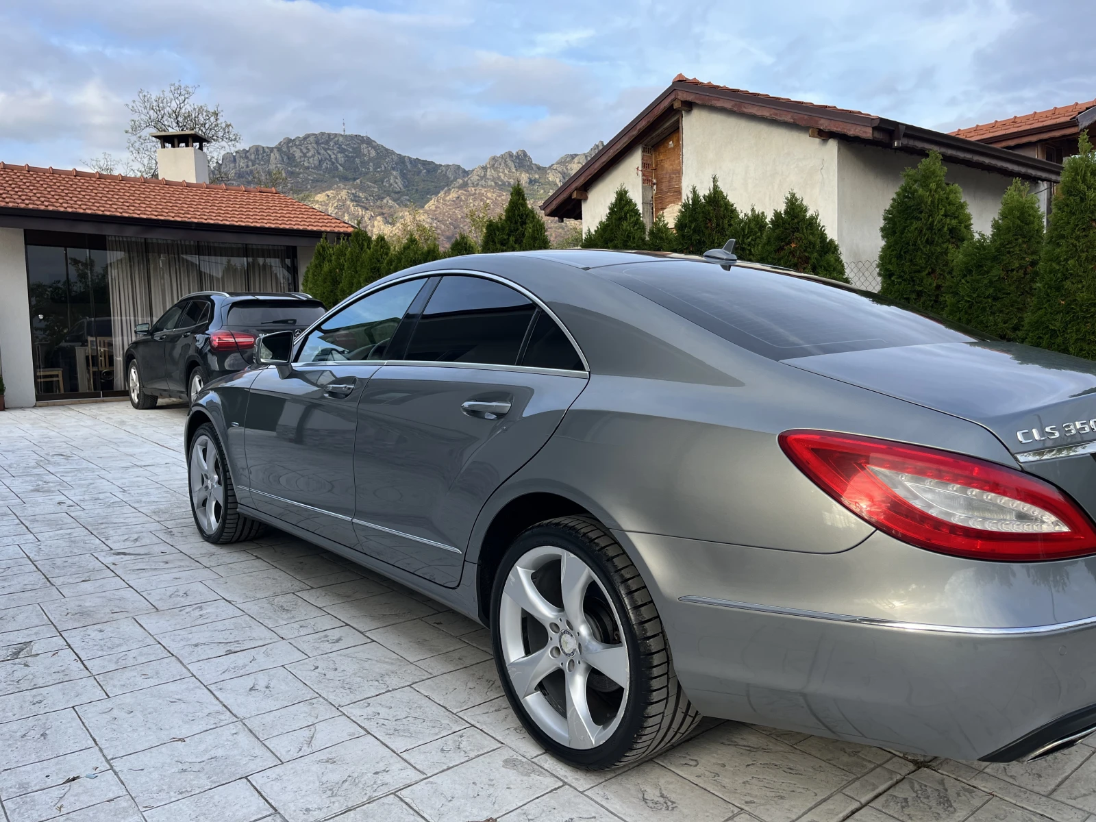 Mercedes-Benz CLS 350 3.0 CDI AVTO KOJA , снимка 8 - Автомобили и джипове - 54140041