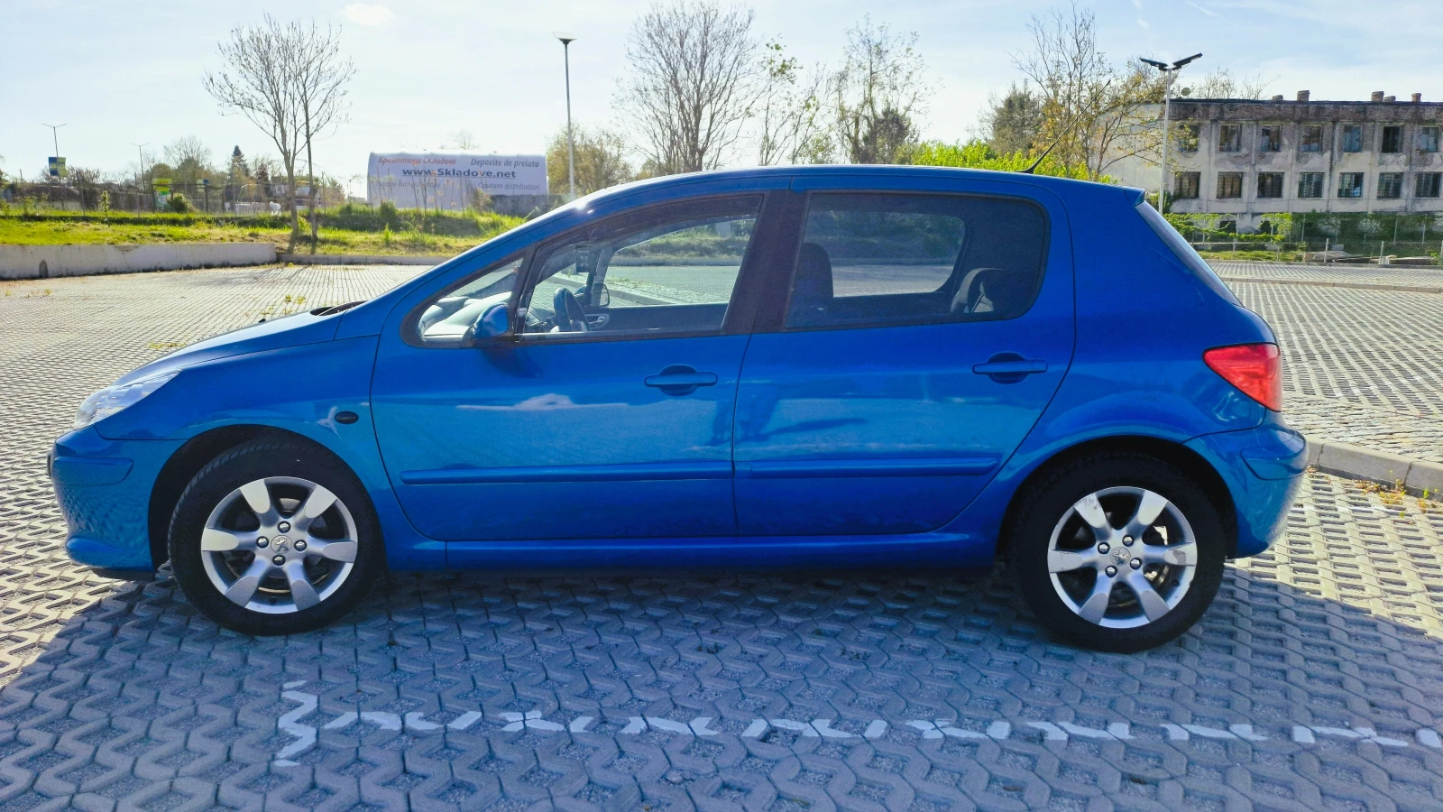 Peugeot 307 1.6i, снимка 4 - Автомобили и джипове - 54340213