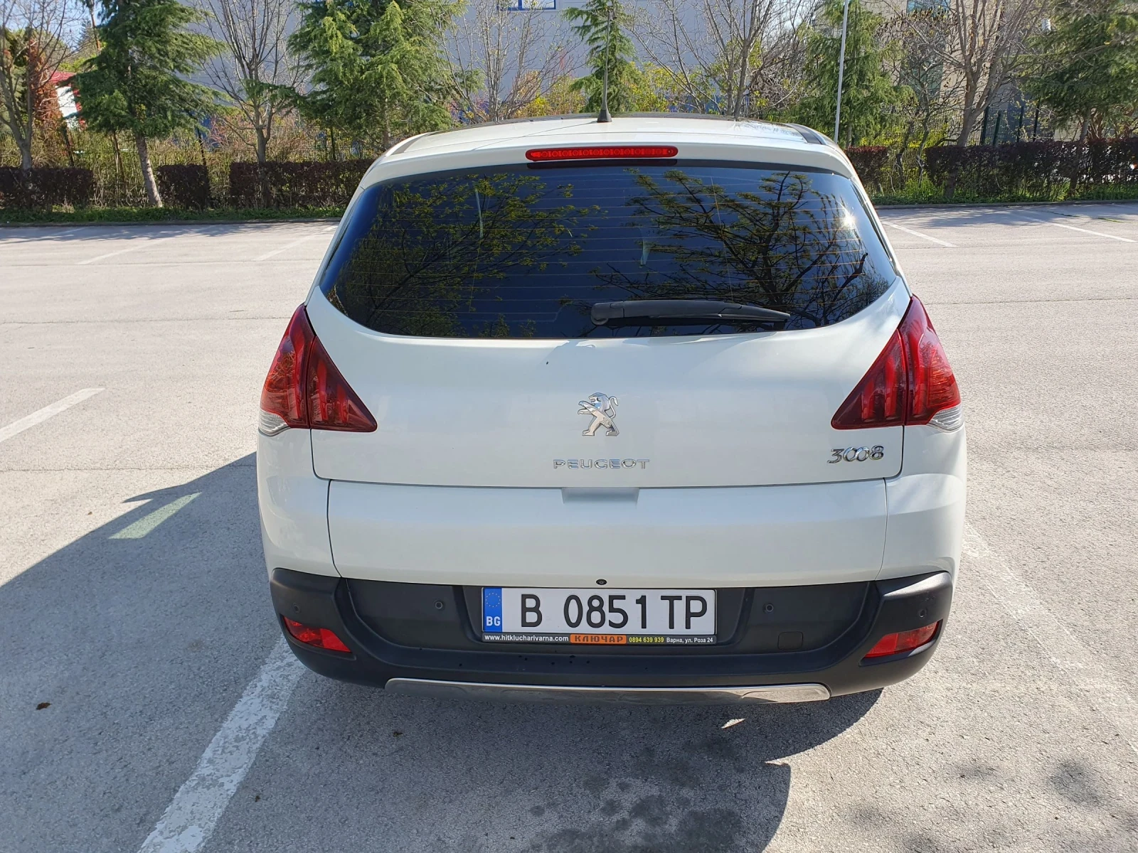 Peugeot 3008 NAVI* HeadUp* PANORAMA* Bluetooth , снимка 6 - Автомобили и джипове - 54323798