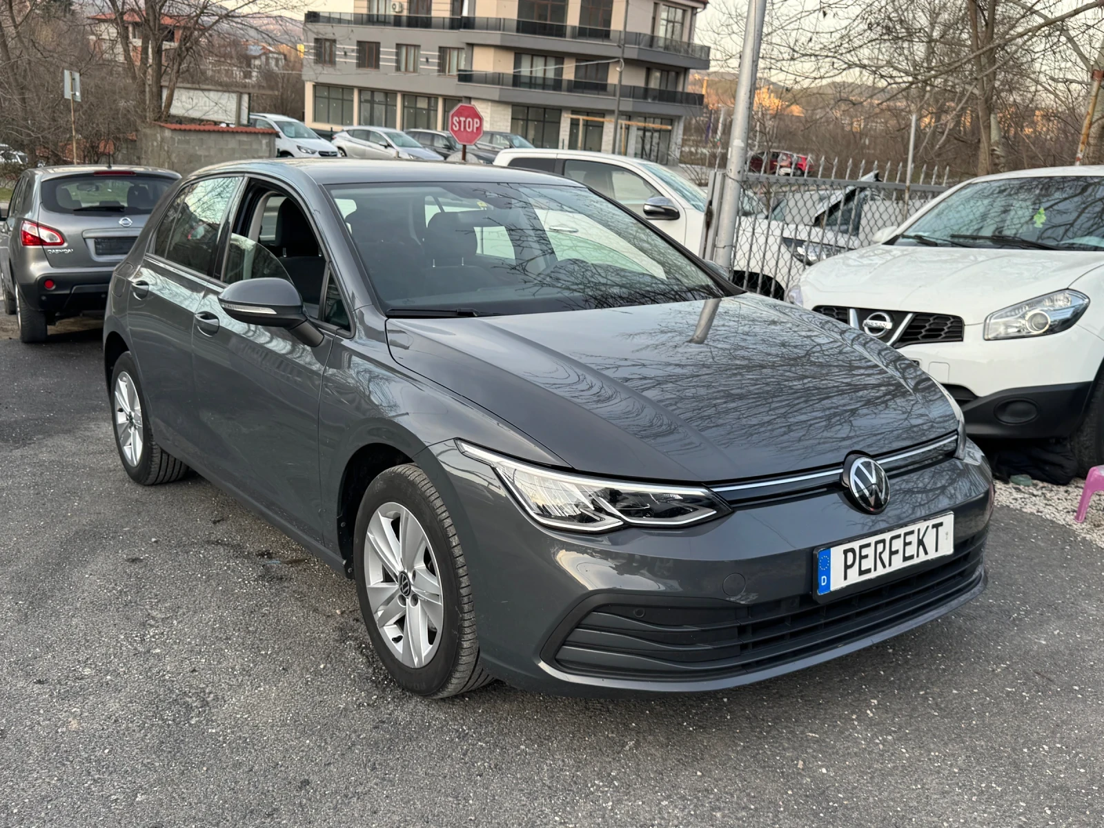 VW Golf 2.0TDI* DSG* Life, снимка 3 - Автомобили и джипове - 54370286